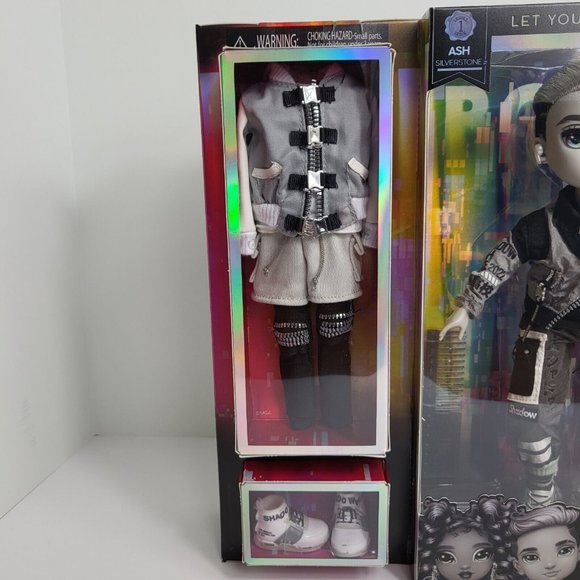 Rainbow High Shadow High Series 1 Ash Silverstone Greyscale Boy Fashion Doll New - Picture 6 of 16